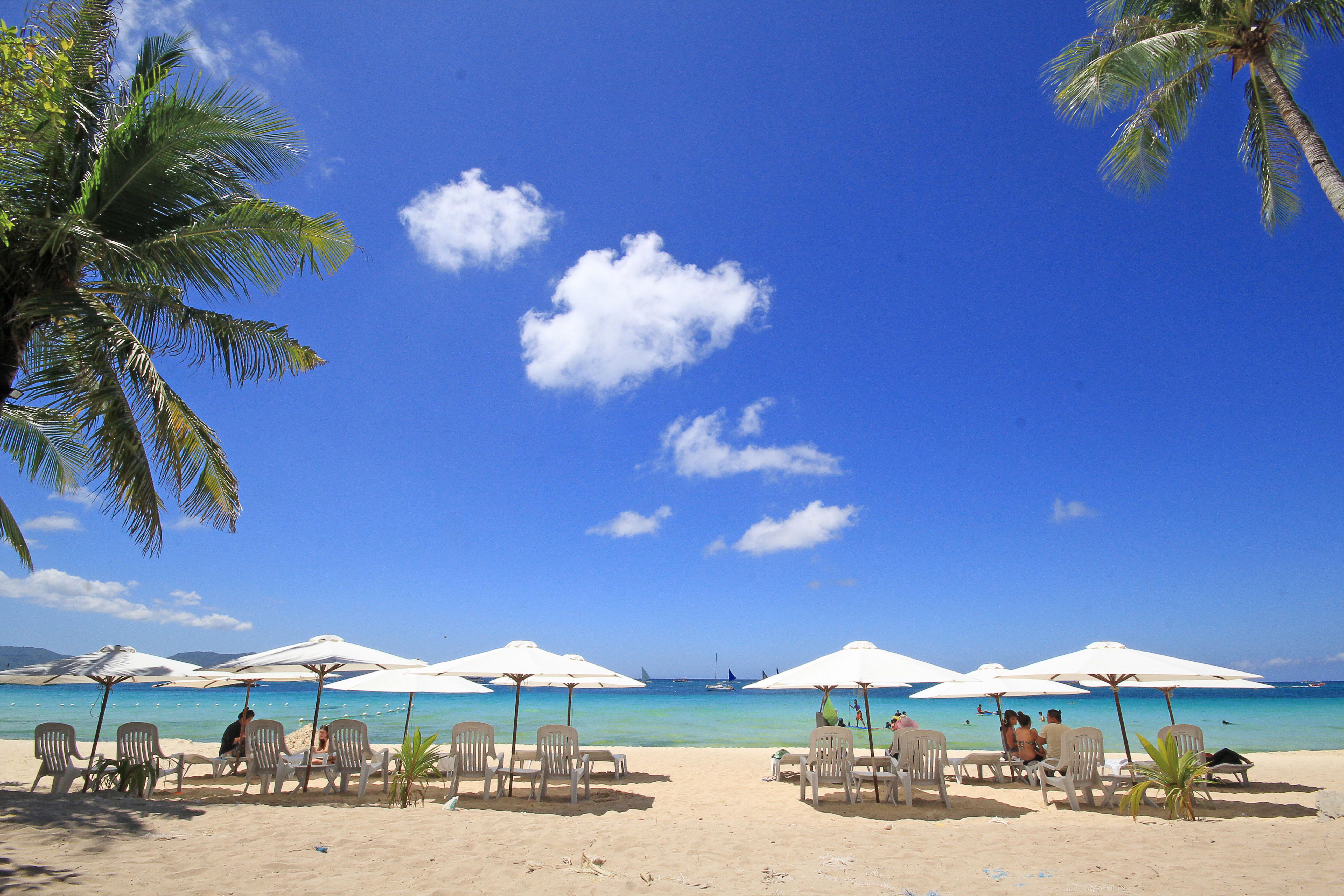 Bamboo Beach Resort & Restaurant Manoc-Manoc Exterior photo